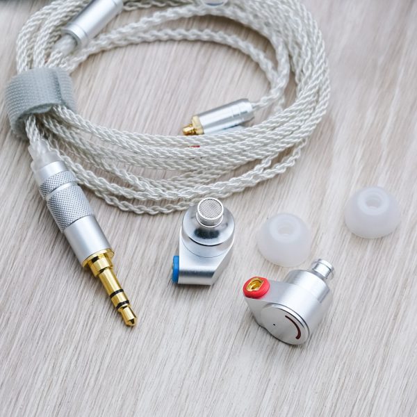 TinHiFi T2 EVO Dynamic In Ear Earphone Online Sale