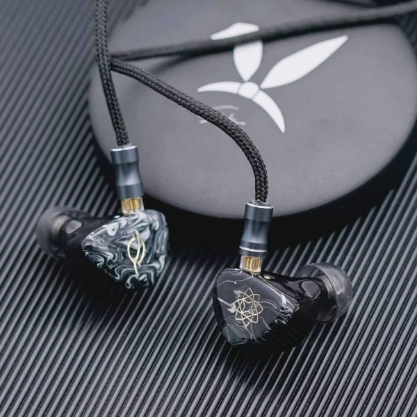 SeeAudio Bravery 4BA In-Ear Monitors Fashion